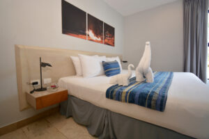 SUNSET SUITES HOTEL