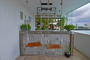 SUNSET SUITES HOTEL