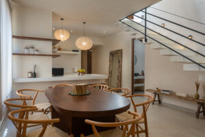DARING AND VERY FUNCTIONAL DESIGN