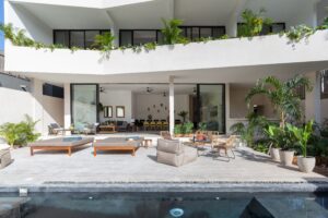 SUCCESSFUL AND SOPHISTICATED VILLA COMPOUND IN TULUM CENTRO