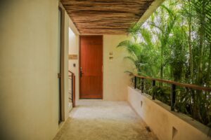 BOHO LUXURY TROPICAL ESCAPE