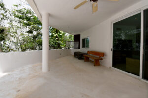 Aluxes House