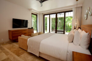 LUXURY CO-OWNERSHIP IN FAIRMONT HERITAGE PLACE WITH EXTRAORDINARY AMENITIES