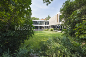 AA315 Lomas de Chapultepec