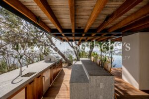 SKY POOL