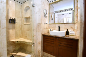 TWO-STORY 3-BEDROOM RESIDENCE IN AN EXCLUSIVE CONDO-HOTEL