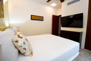 TWO-STORY 3-BEDROOM RESIDENCE IN AN EXCLUSIVE CONDO-HOTEL