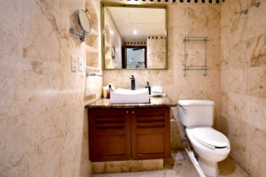 TWO-STORY 3-BEDROOM RESIDENCE IN AN EXCLUSIVE CONDO-HOTEL