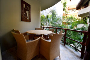 TWO-STORY 3-BEDROOM RESIDENCE IN AN EXCLUSIVE CONDO-HOTEL
