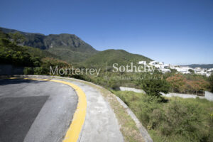 Exclusive Lot with Architectural Project and Panoramic Mountain Views