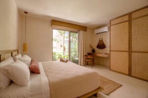 GARDEN HOUSE APARTMENT H103