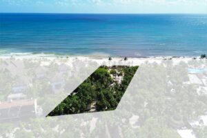 BEACHFRONT LOT – A PARADISE OF WHITE SAND