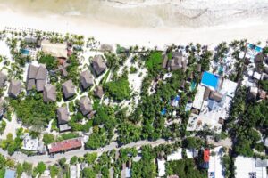 BEACHFRONT LOT – A PARADISE OF WHITE SAND