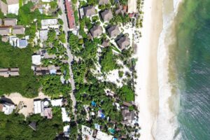 BEACHFRONT LOT – A PARADISE OF WHITE SAND