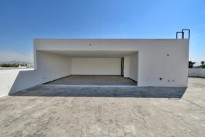 Oficinas Corporativa de 3 Niveles for Rent