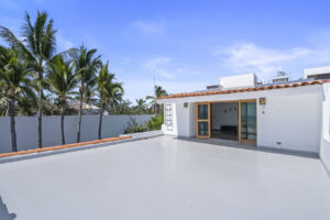 Casa Brisa del Mar | Charming oceanfront home with pool, Punta Pérula