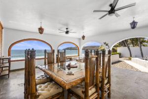 Casa Brisa del Mar | Charming oceanfront home with pool, Punta Pérula