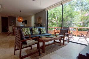 EXQUISITE 3 BEDS PH IN THE HEART OF ENCHANTING TULUM