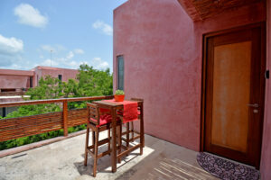 EXQUISITE 3 BEDS PH IN THE HEART OF ENCHANTING TULUM