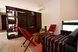 EXQUISITE 3 BEDS PH IN THE HEART OF ENCHANTING TULUM