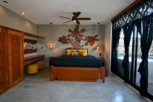 Luxury Penthouse with Private Rooftop | Lock-Off Investment Opportunity