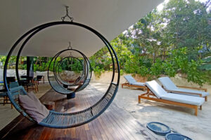 TWO BEDROOMS LOCK-OFF LARGE BALCONY