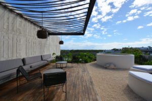 TWO BEDROOMS LOCK-OFF LARGE BALCONY