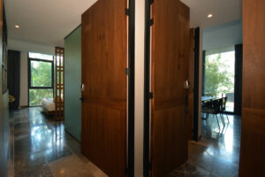 TWO BEDROOMS LOCK-OFF LARGE BALCONY