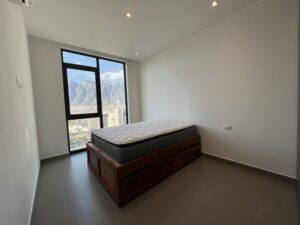 Modern Turnkey Apartment with Panoramic Mountain Views