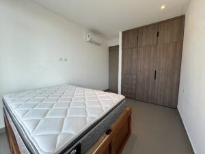 Modern Turnkey Apartment with Panoramic Mountain Views