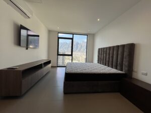 Modern Turnkey Apartment with Panoramic Mountain Views