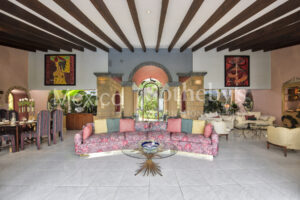 Villa Montenegro, San Gaspar
