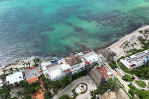 MIXED USE LOT JUST STEPS FROM THE BEACH
