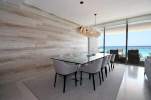 UNMATCHED OCEANFRONT PANORAMIC VIEWS LUXURY APARTMENT