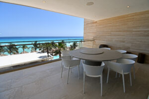 UNMATCHED OCEANFRONT PANORAMIC VIEWS LUXURY APARTMENT