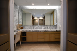 UNMATCHED OCEANFRONT PANORAMIC VIEWS LUXURY APARTMENT