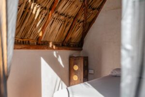 EXCLUSIVE VILLAS IN EL CUYO, A FEW STEPS FROM THE SEA, SURROUNDED BY NATURE.