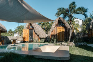 EXCLUSIVE VILLAS IN EL CUYO, A FEW STEPS FROM THE SEA, SURROUNDED BY NATURE.