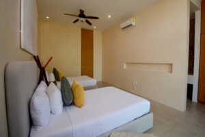 SPECTACULAR APARTMENT WITH PRIVATE TERRACE, LOCK OFF AND THE BEST VIEWS