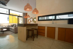 SPECTACULAR APARTMENT WITH PRIVATE TERRACE, LOCK OFF AND THE BEST VIEWS