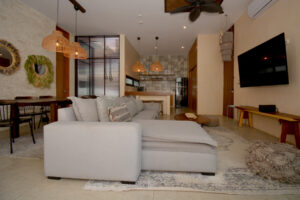 SPECTACULAR APARTMENT WITH PRIVATE TERRACE, LOCK OFF AND THE BEST VIEWS