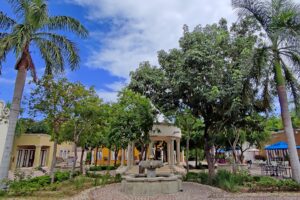 Rosewood Branded Beachfront Estate in Mayakoba | 131 Ft (40 m) of Frontage