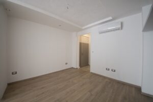 Via Corso Building