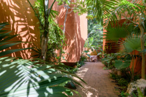 HISTORIC LUXURY RETREAT IN DOWNTOWN MERIDA