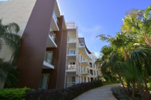 1-BEDROOM RESIDENCE WITH 5-DIAMOND LUXURY AMENITIES