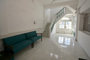CARIBBEAN HOUSE, THE RETREAT OF 23 ROOMS IN THE HEART OF THE ISLAND