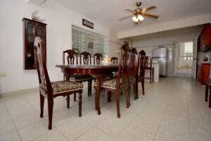 CARIBBEAN HOUSE, THE RETREAT OF 23 ROOMS IN THE HEART OF THE ISLAND