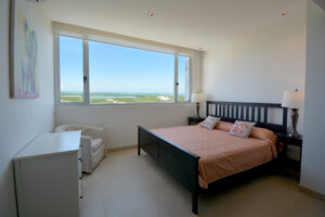 MALECON OASIS: LUXURY LIVING WITH CARIBBEAN VIEWS