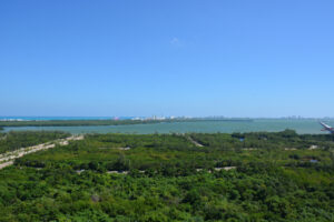 MALECON OASIS: LUXURY LIVING WITH CARIBBEAN VIEWS