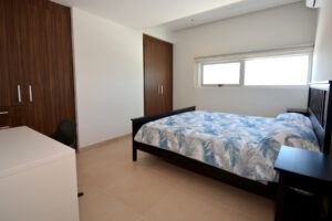 MALECON OASIS: LUXURY LIVING WITH CARIBBEAN VIEWS